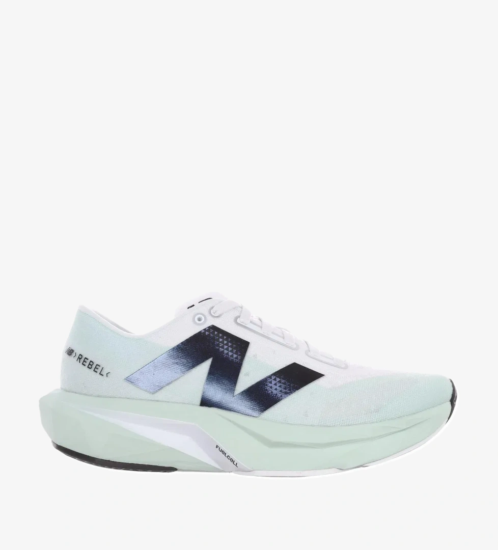 New Balance FuelCell Rebel v4 Kadın Gri Koşu Ayakkabısı WFCXCA4 model görseli