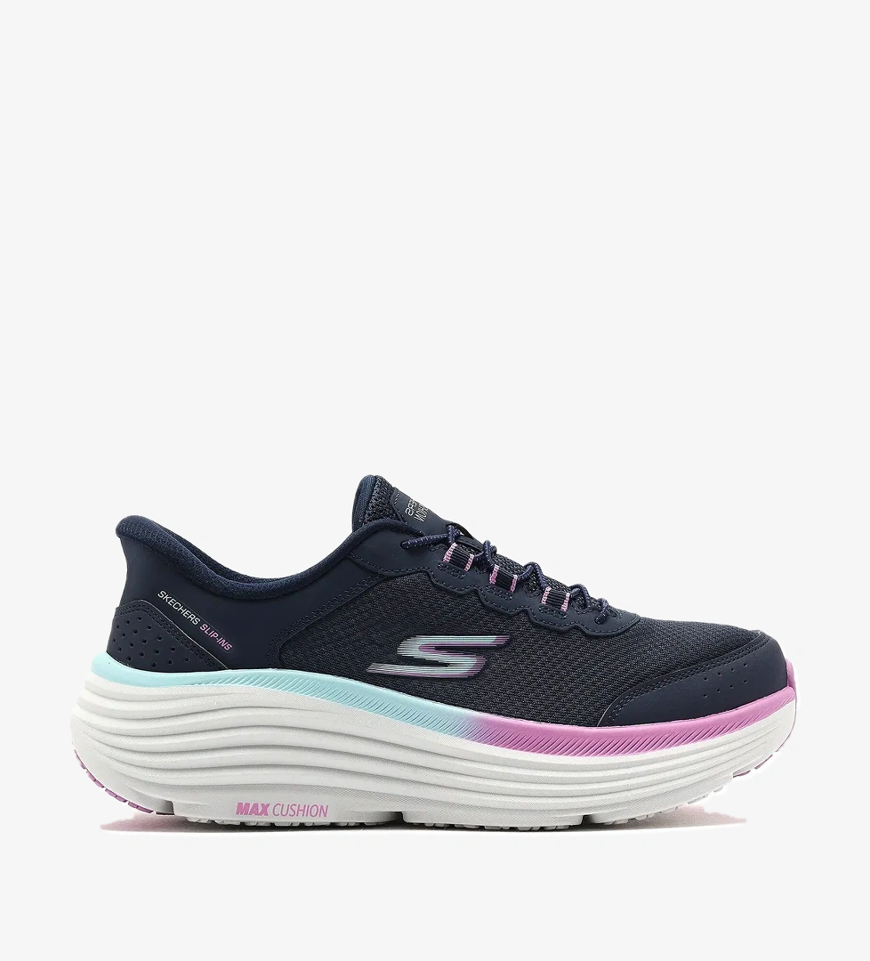 Skechers Max Cushioning Endeavour Kadın Mavi Koşu Ayakkabısı 129474 NVPR model görseli