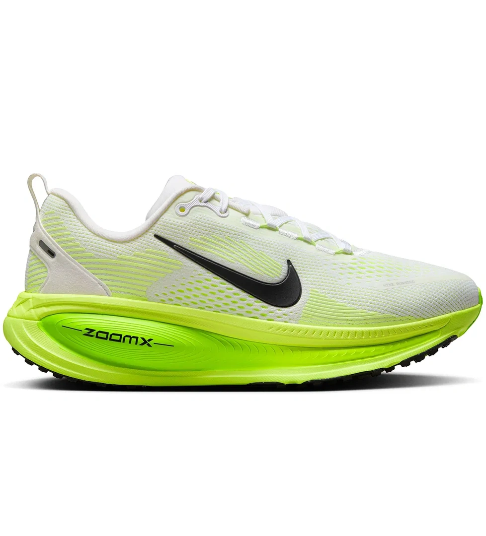 Vomero 18 Kadın Beyaz Koşu Ayakkabısı HM6804-102