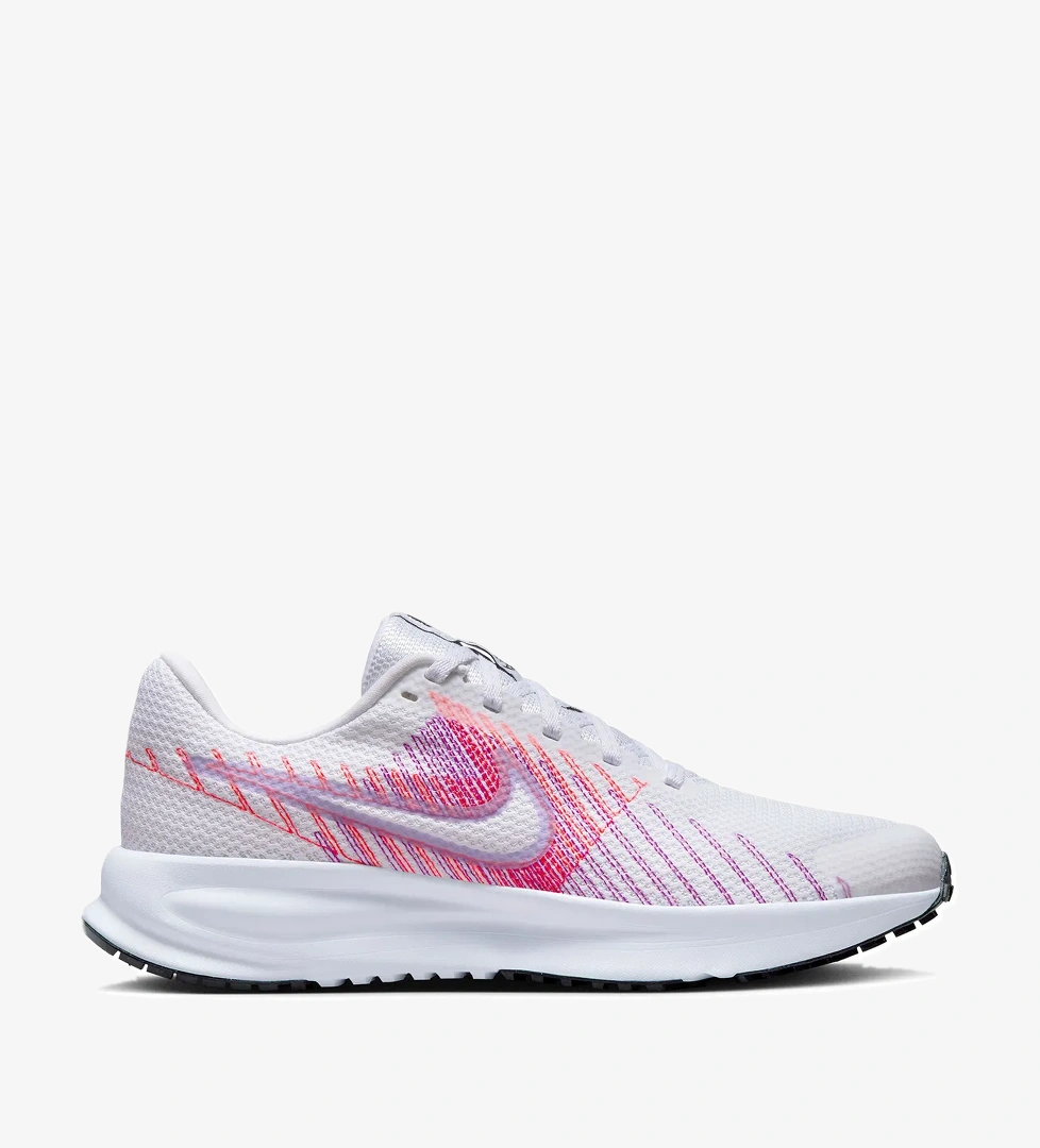 Nike Run Defy Kadın Beyaz Koşu Ayakkabısı HM9593-102 model görseli