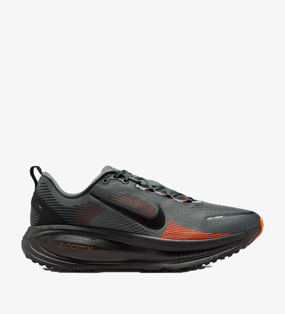 Nike Siyah Nike Vomero