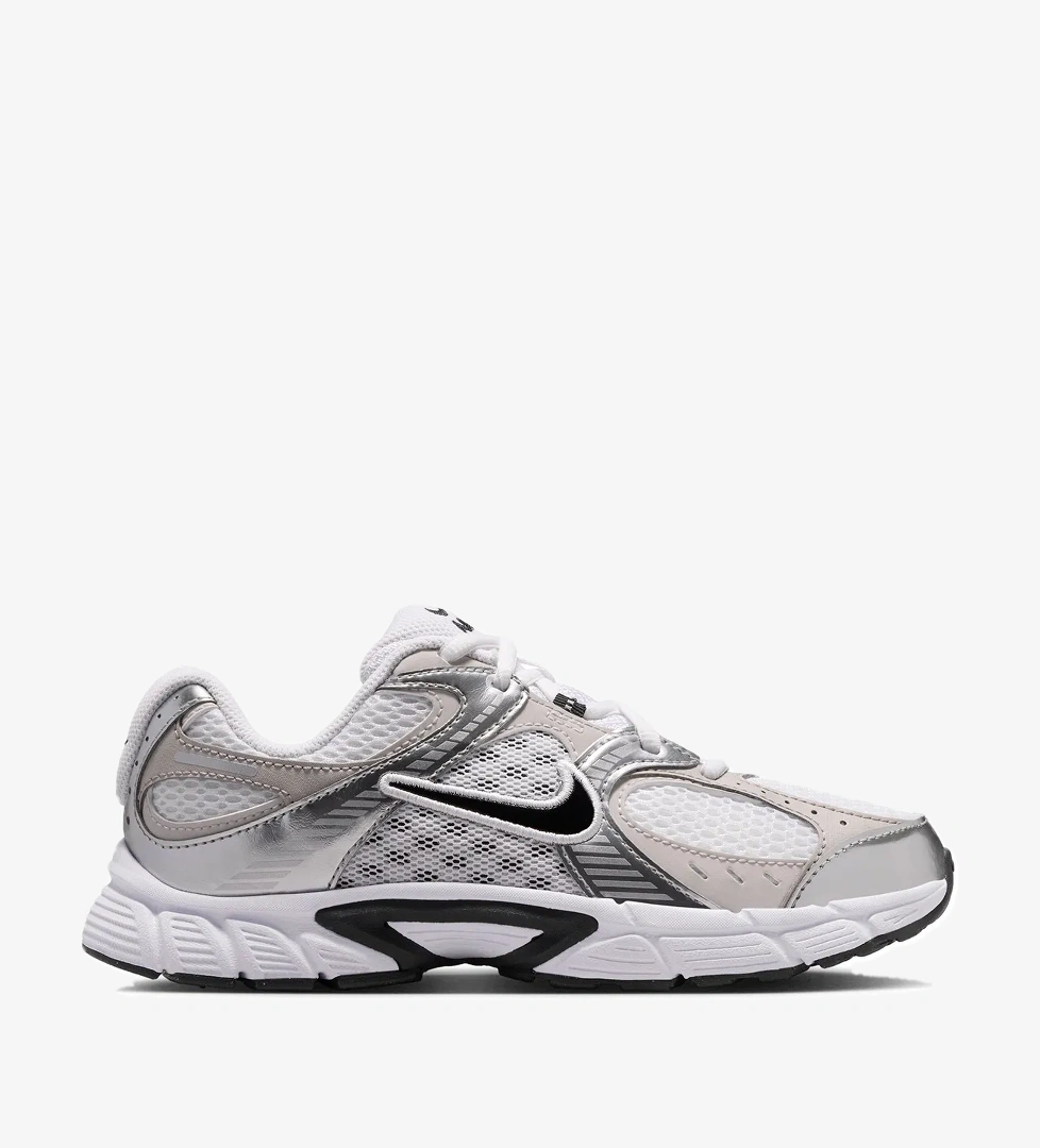 Nike Nike V5 Rnr (gs) Beyaz Ayakkabı model görseli