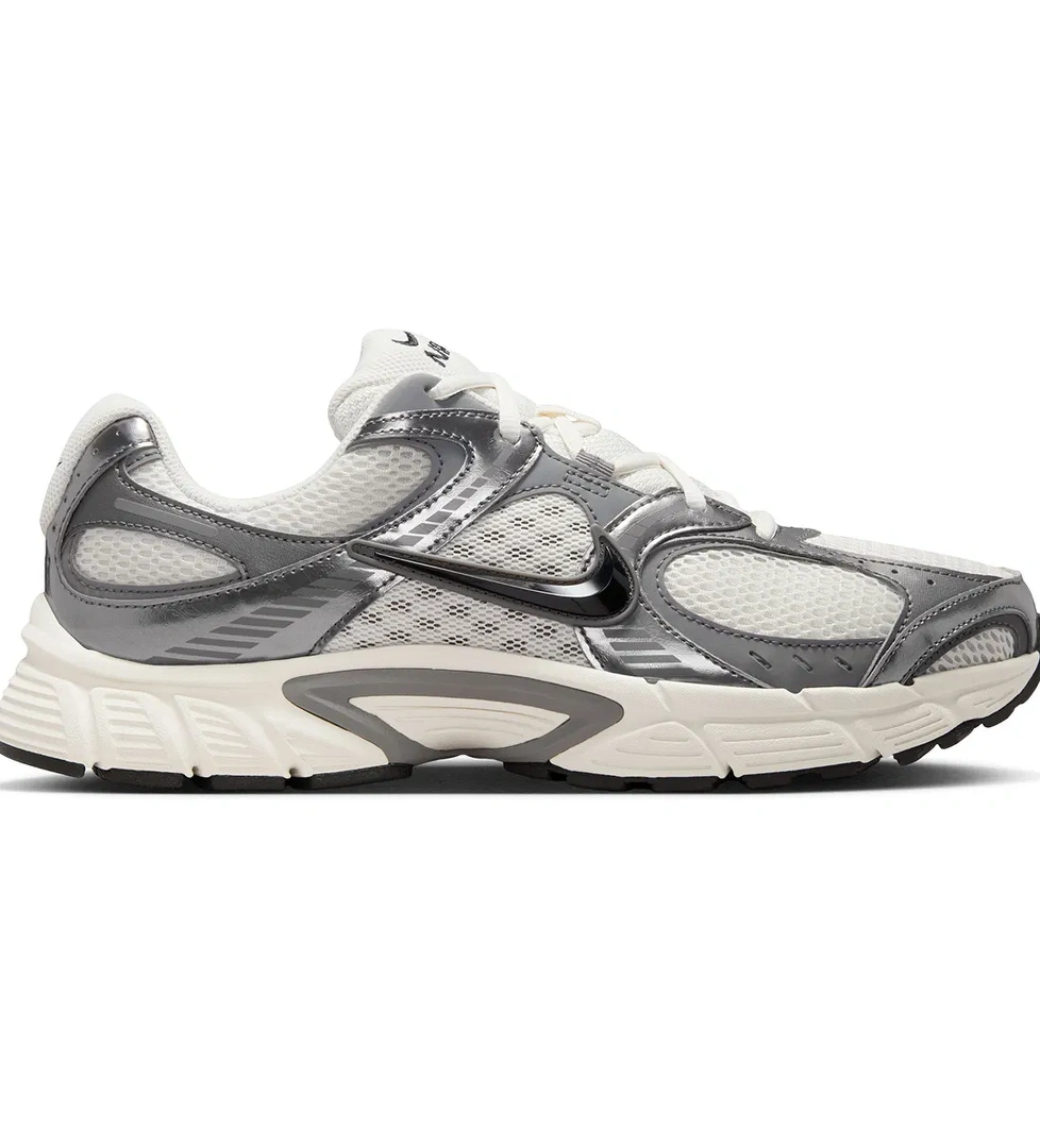 Nike Siyah Nike V5 RNR