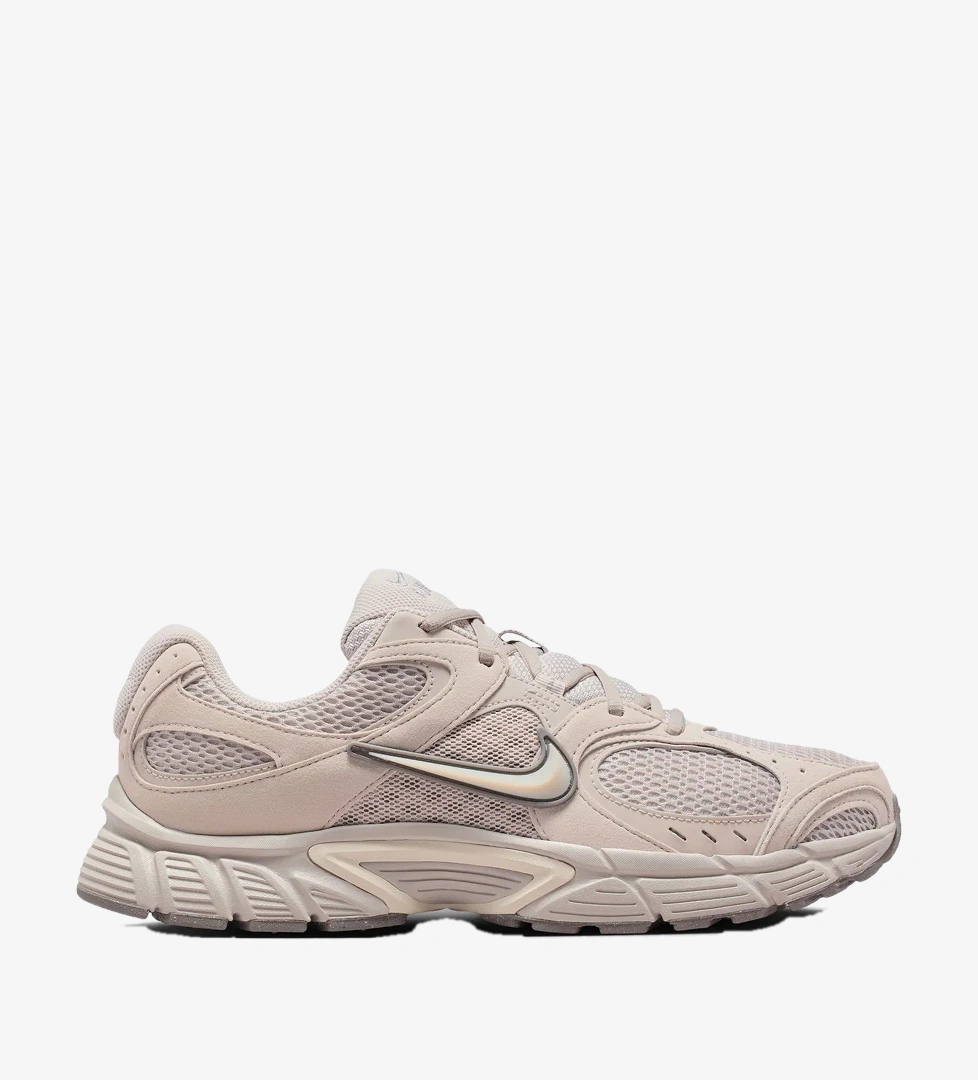 Nike Bej Nike V5