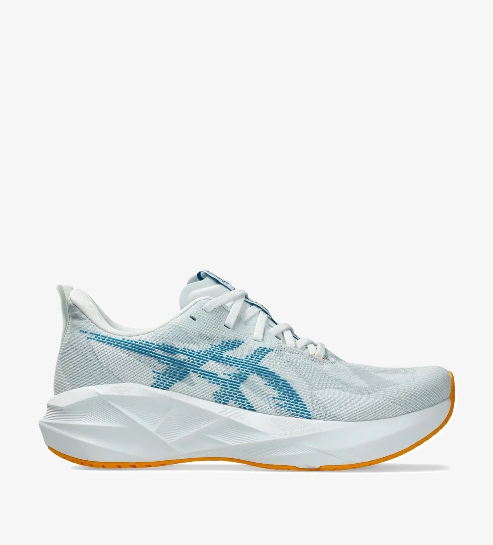 Asics Mavi Asics Novablast 5 Erkek Koşu Ayakkabısı