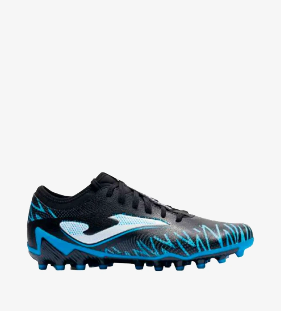 Joma Striker