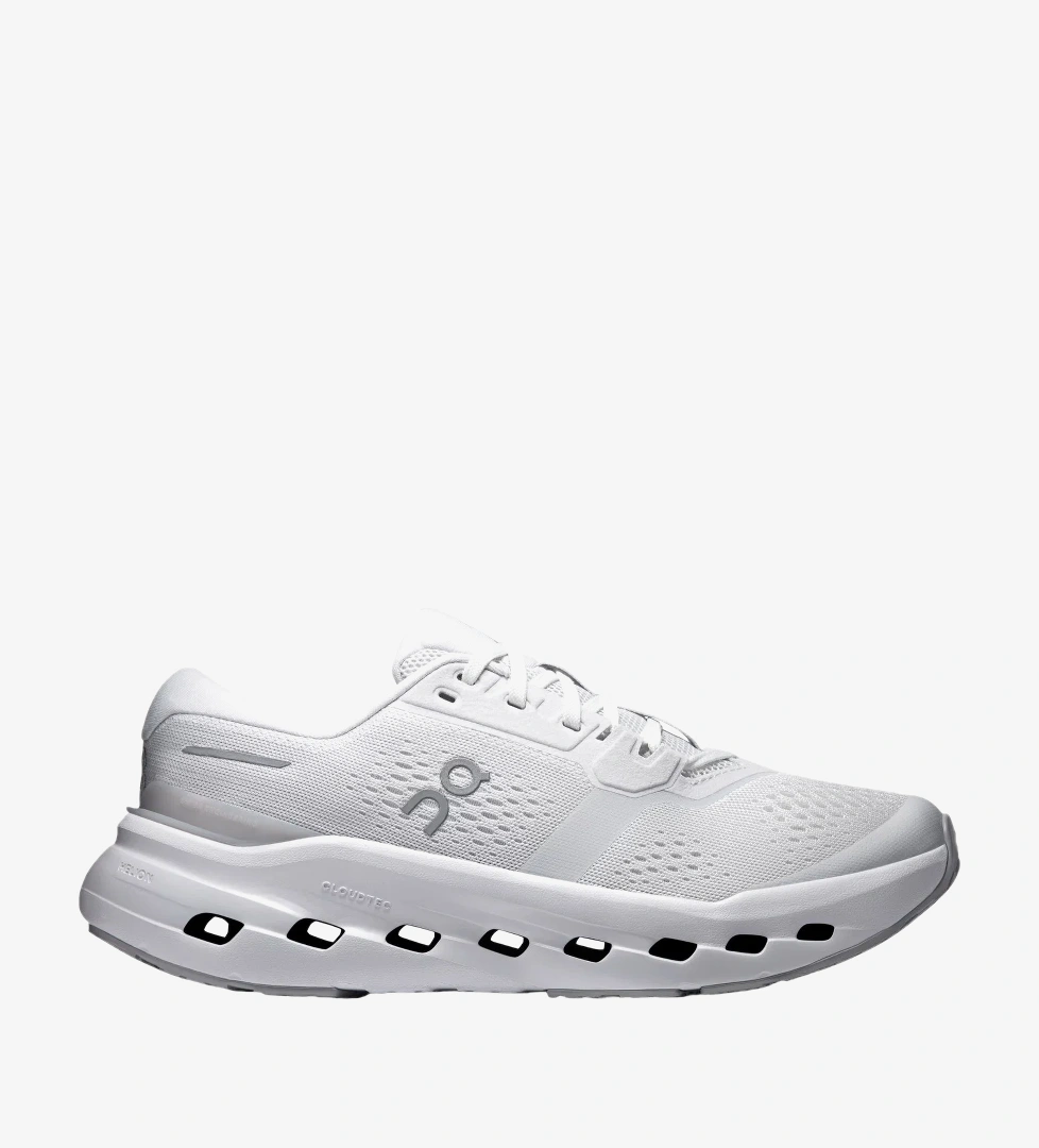 On On Beyaz Cloudrunner 3 Kadın Yol Koşusu Ayakkabısı Spx'da! Beyaz - 1. görsel
