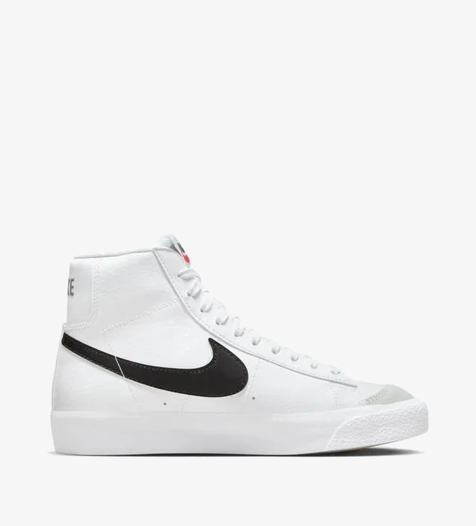 Nike Nike Blazer Mid '77 (gs) Ayakkabı model görseli