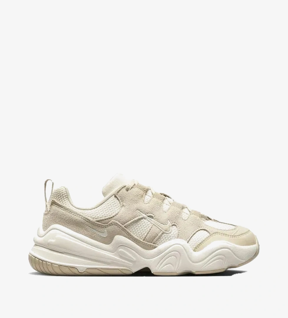 Nike Bej Nike Tech