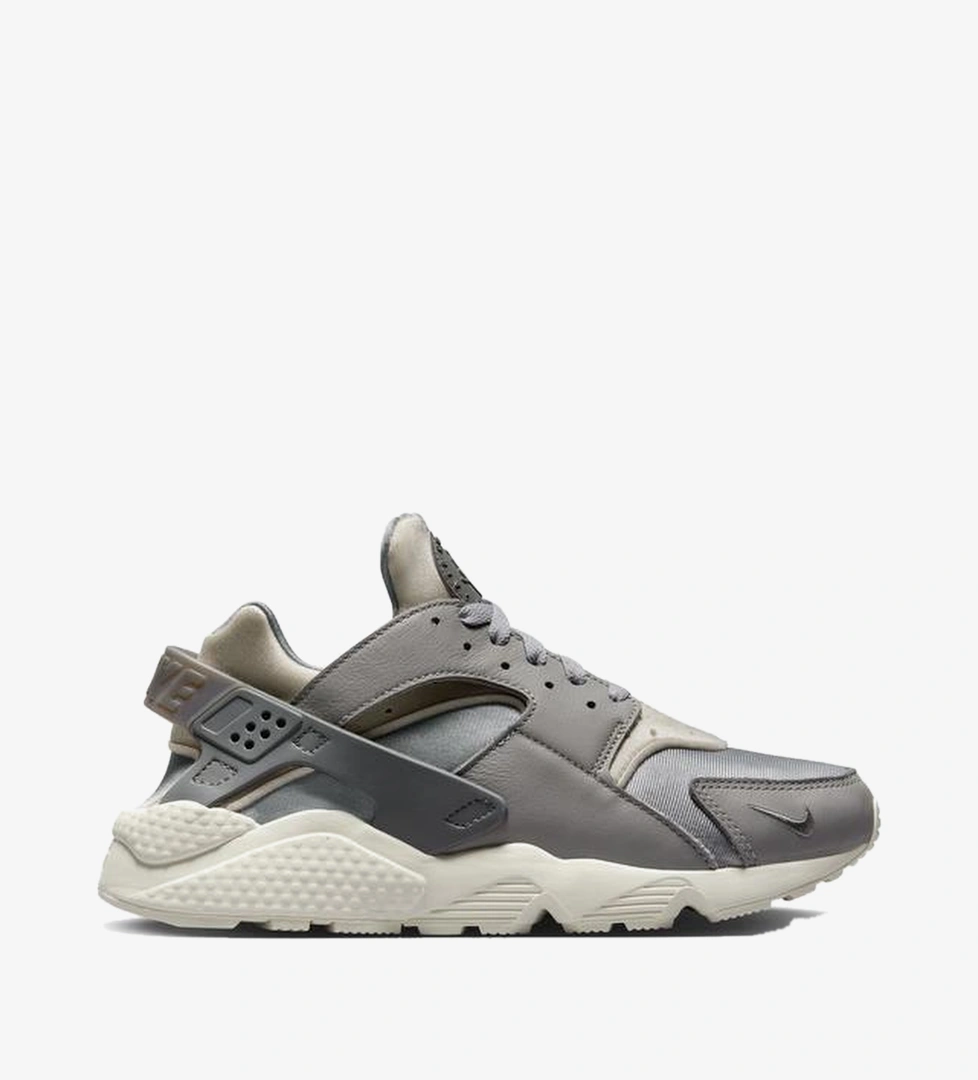 Nike Gri Nike Air Huarache