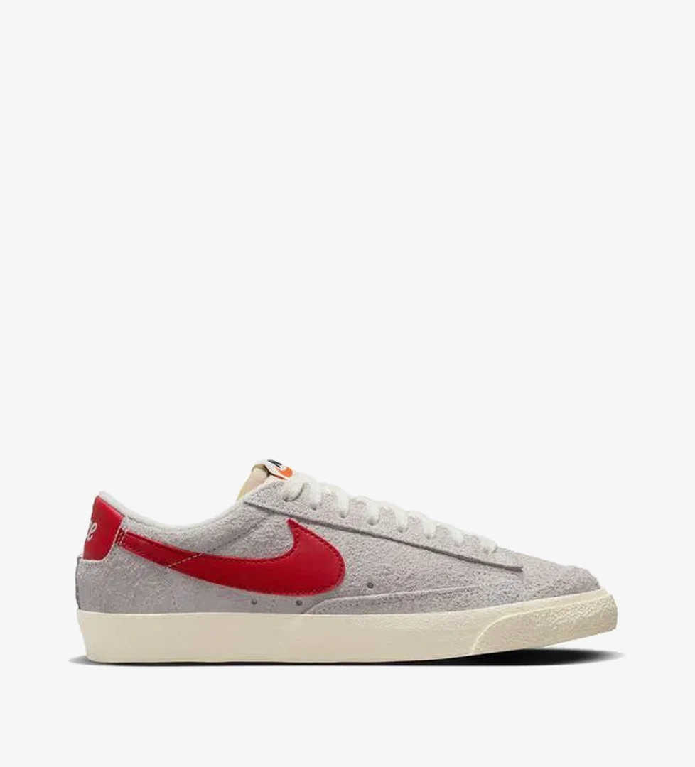 Nike Blazer Low '77 Vintage Kadın Gri Sneaker - Görsel 1