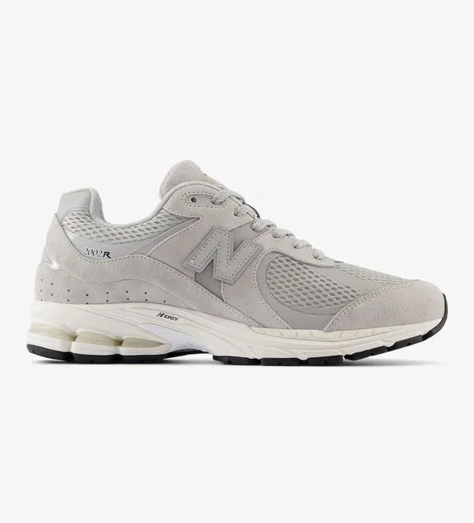 New Balance 2002 Unisex Gri Spor Ayakkabı - Görsel 1