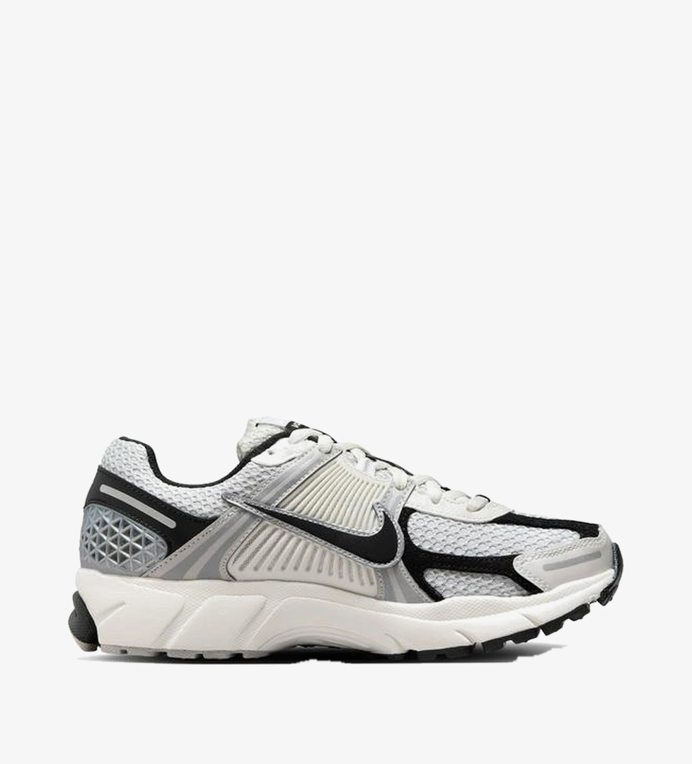 Nike Gri Nike Zoom Vomero