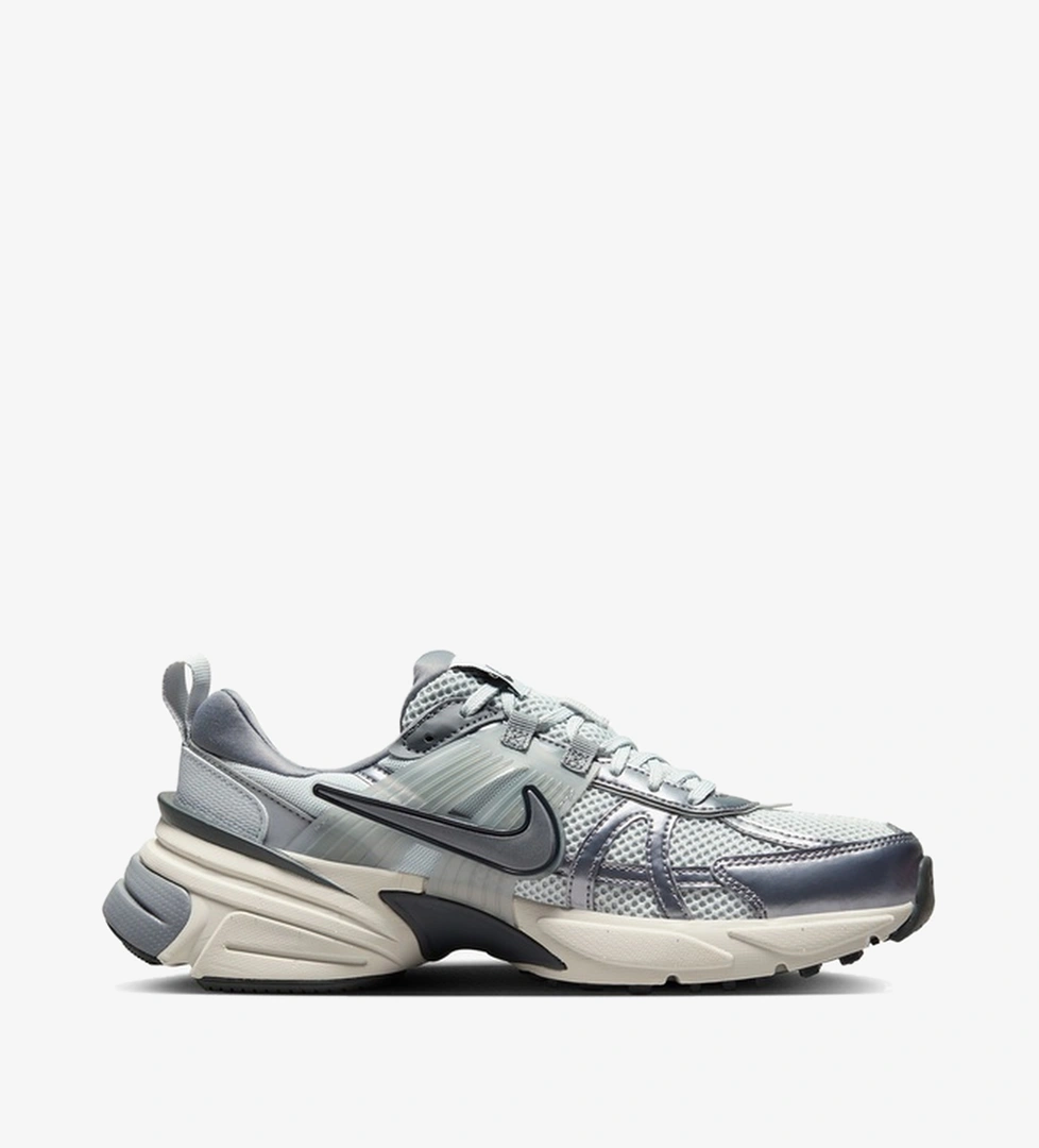Nike V2K Run Unisex Gri Spor Ayakkabı