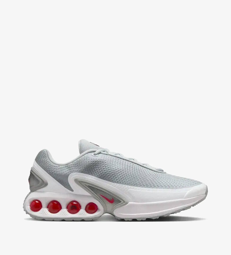 Nike Air Max DN Erkek Gri Spor Ayakkabı