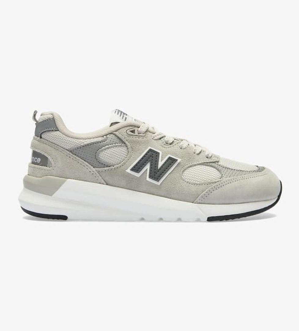 New Balance 109 Kadın Gri Spor Ayakkabı - Görsel 1