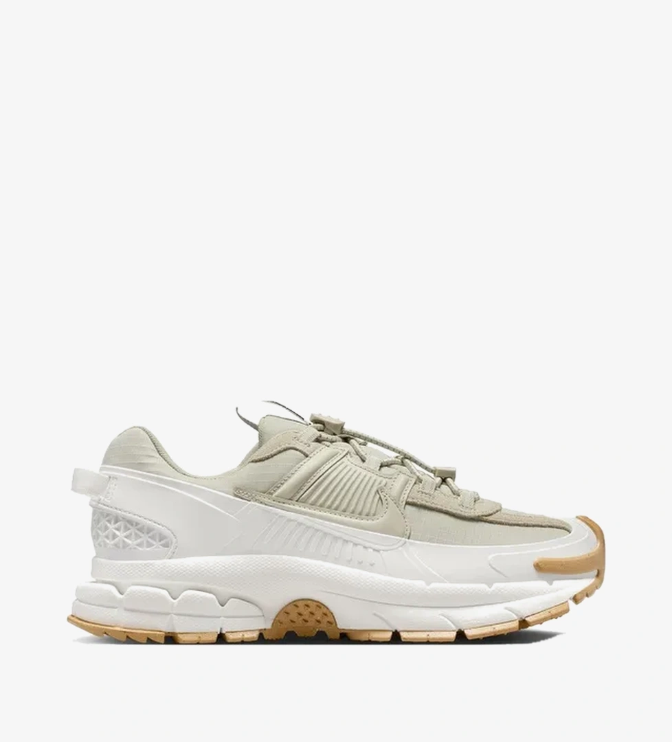 Nike Bej Nike Zoom Vomero