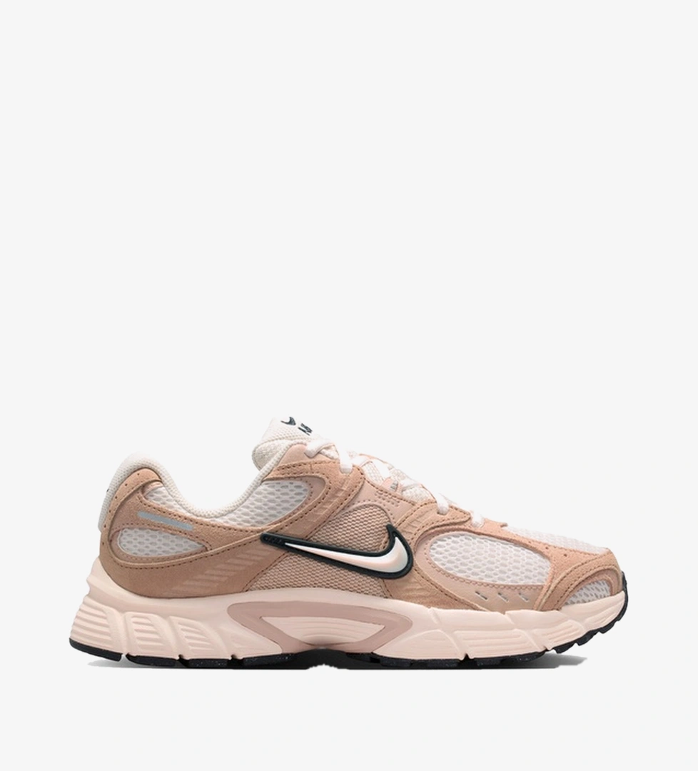 Nike Renkli Nike V5 Rnr