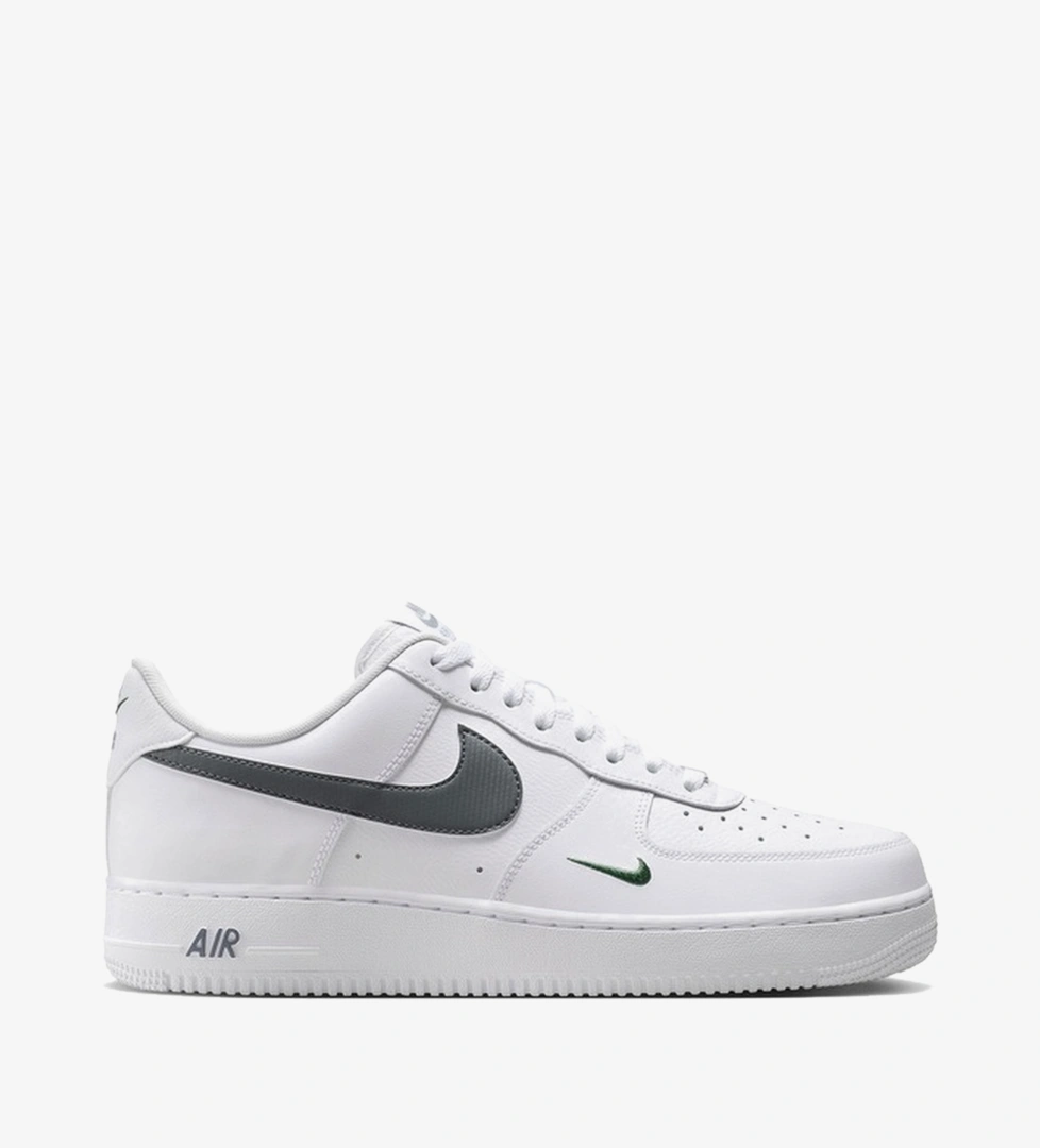 Nike Air Force 1 07' Tech Essentials Erkek Beyaz Sneaker