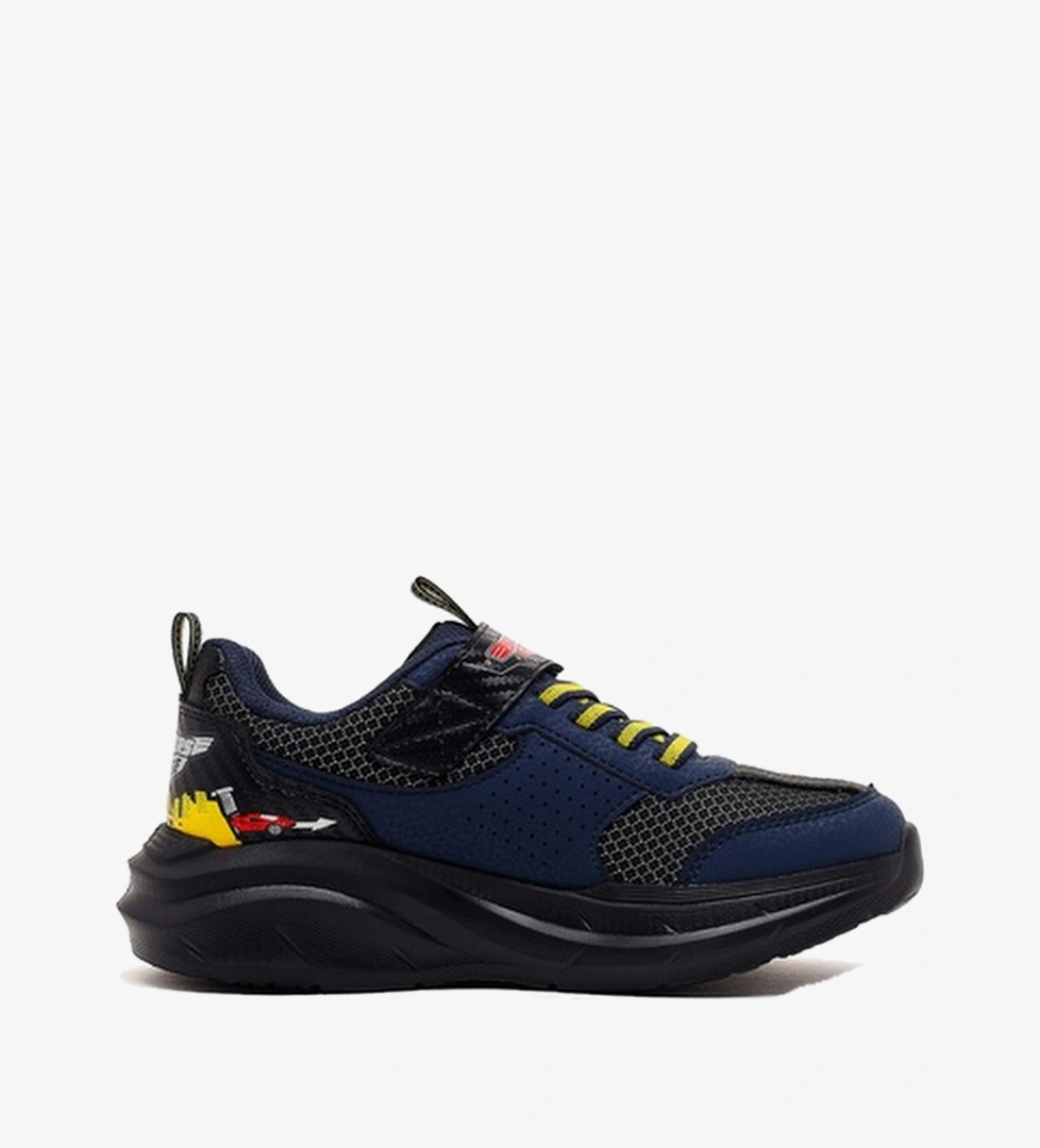 Siyah Skechers Garage