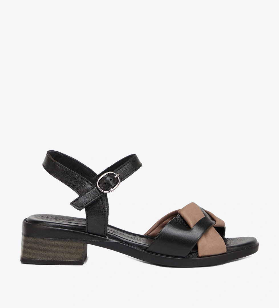 Siyah Hakiki Deri Kadın Sandalet - K26Y1SN68534-U47