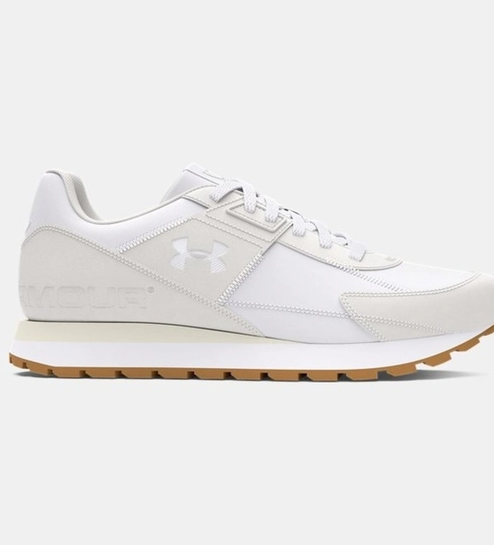 Under Armour Kadın UA Essential Runner Günlük Ayakkabı model görseli