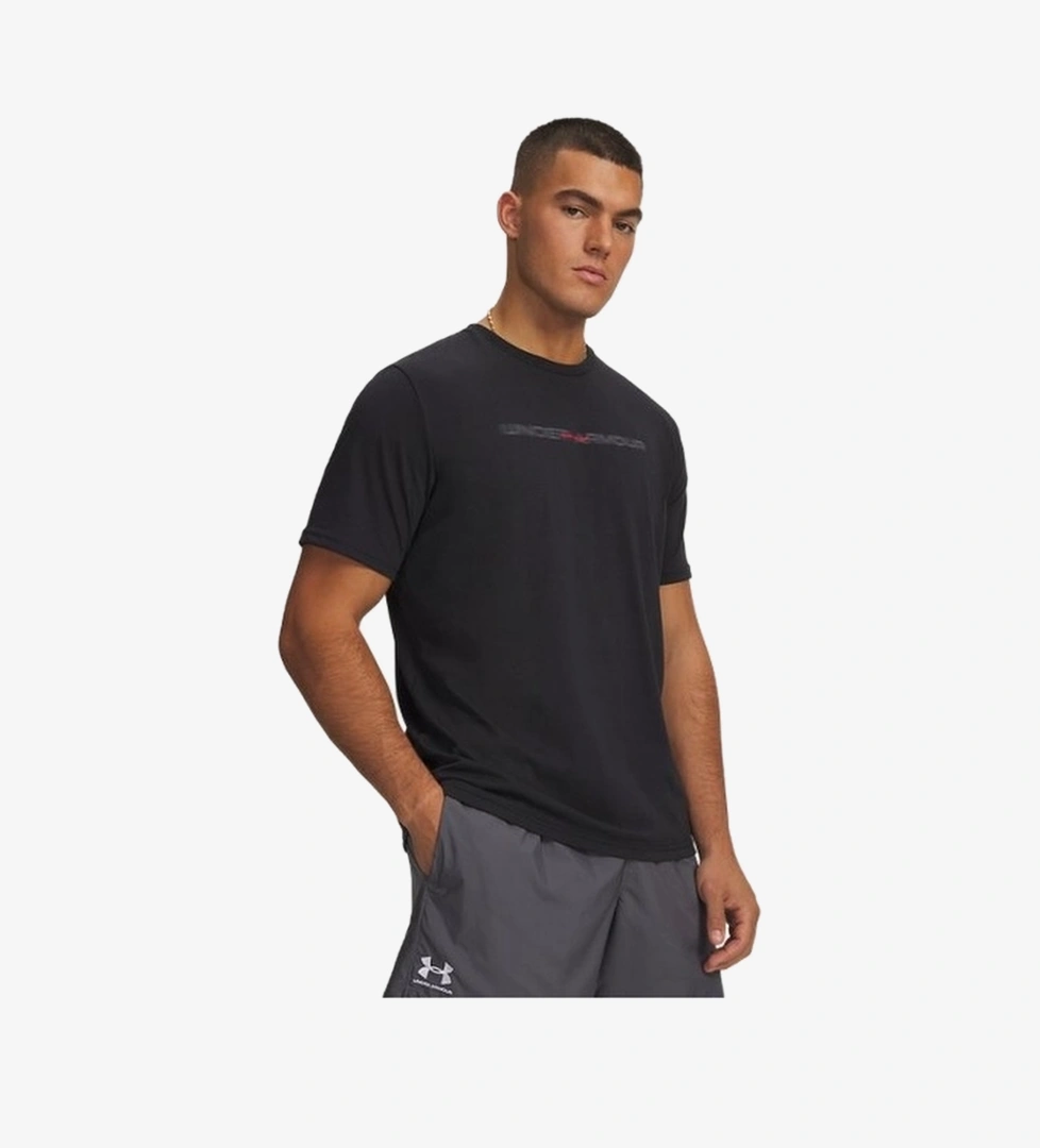 Under Armour Ua Blur Wordmark Kisa Kollu Shirt Ürün Listesi