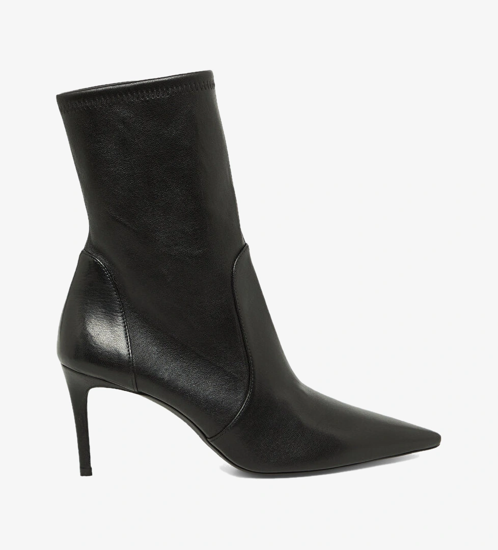 Stuart Weitzman Stuart Weitzman Bot