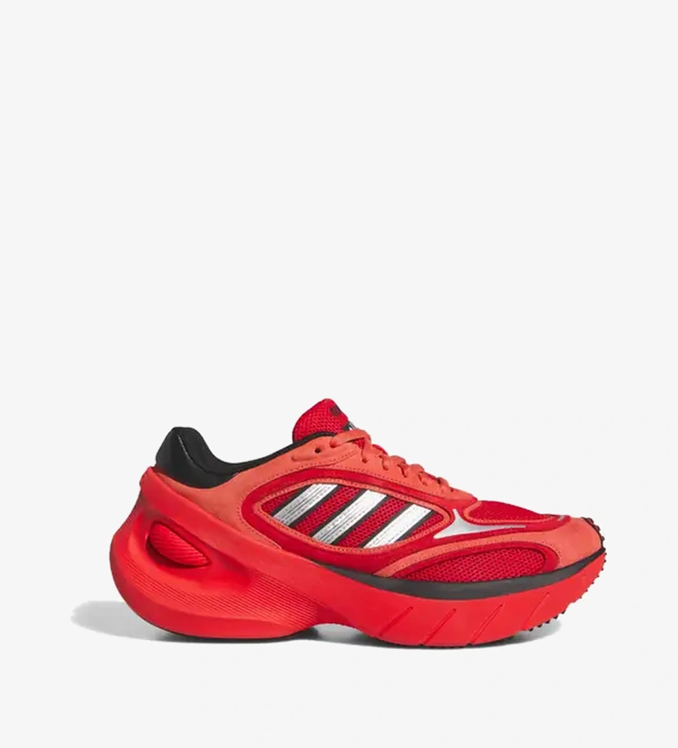 Adidas Adizero Goukana 'Better Scarlet' model görseli