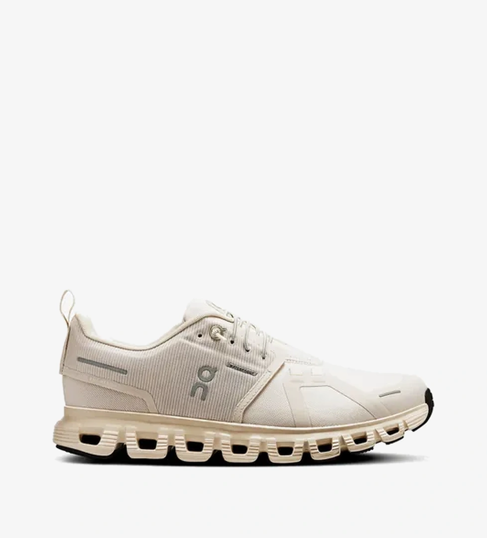 On Cloud 6 Waterproof 'Beige' model görseli