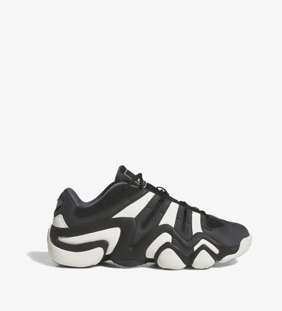 Adidas Crazy 8 Low 'Core Black' model görseli