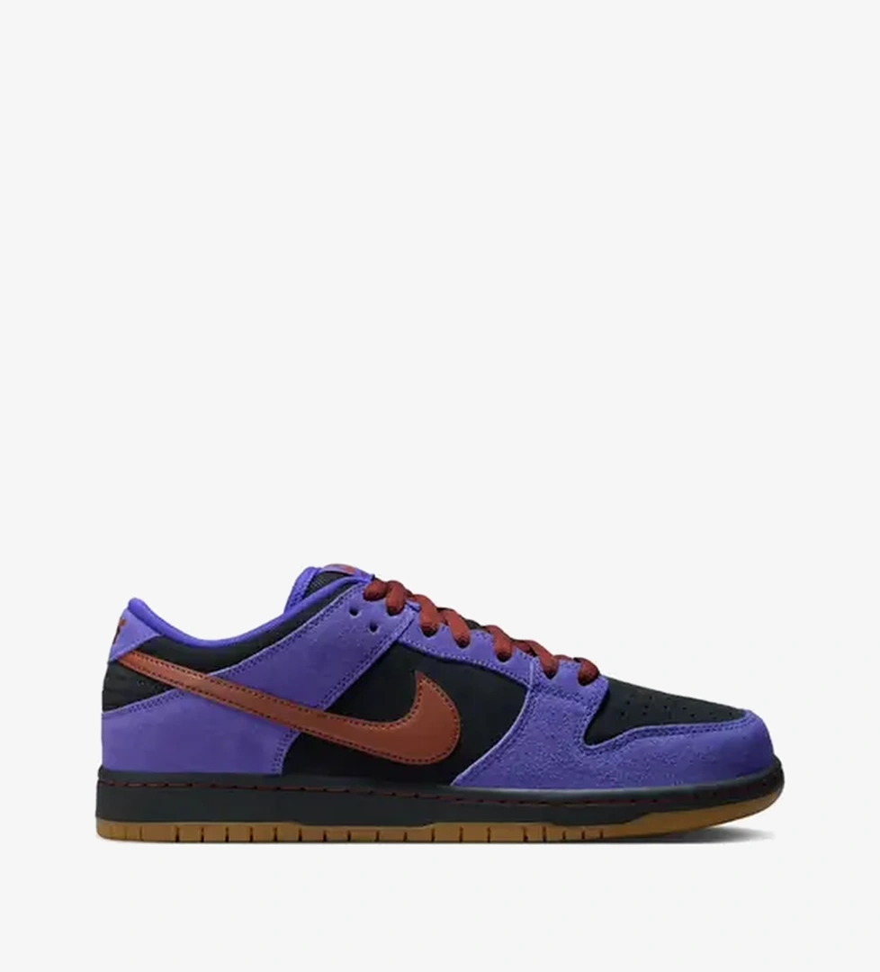 Nike SB Dunk Low 'Persian Violet' model görseli