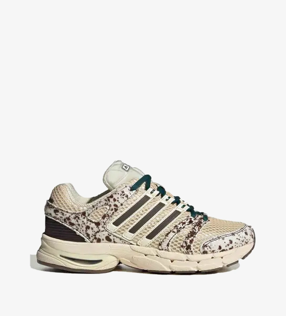 Adistar Control 5 'Sand Strata' (W)