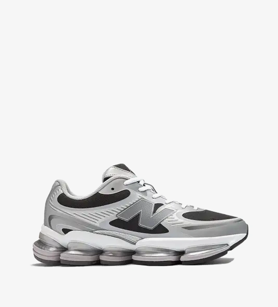 New Balance Siyah New Balance 2000