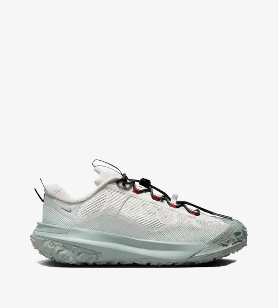 Nike Mountain Fly 2 Low Gore Tex Smoke Ürün Listesi