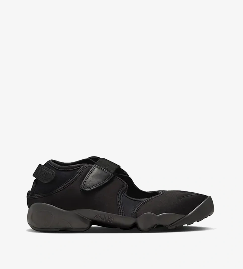 Air Rift 'Triple Black' (W) - Görsel 1