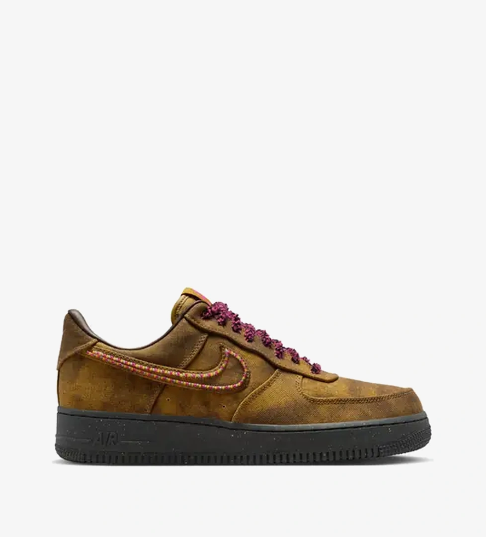 Nike Air Force 1 'Baroque Brown and Desert Moss' model görseli