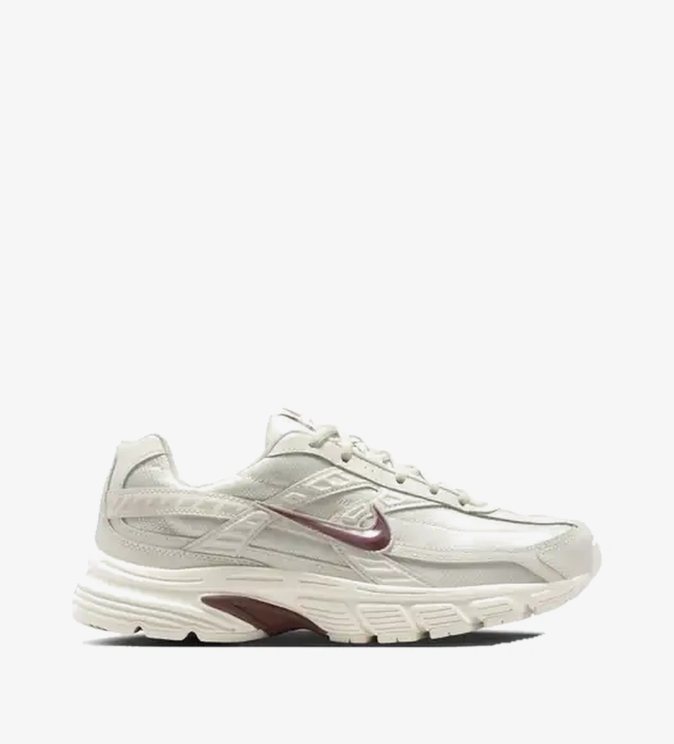 Nike Bej Nike Initiator
