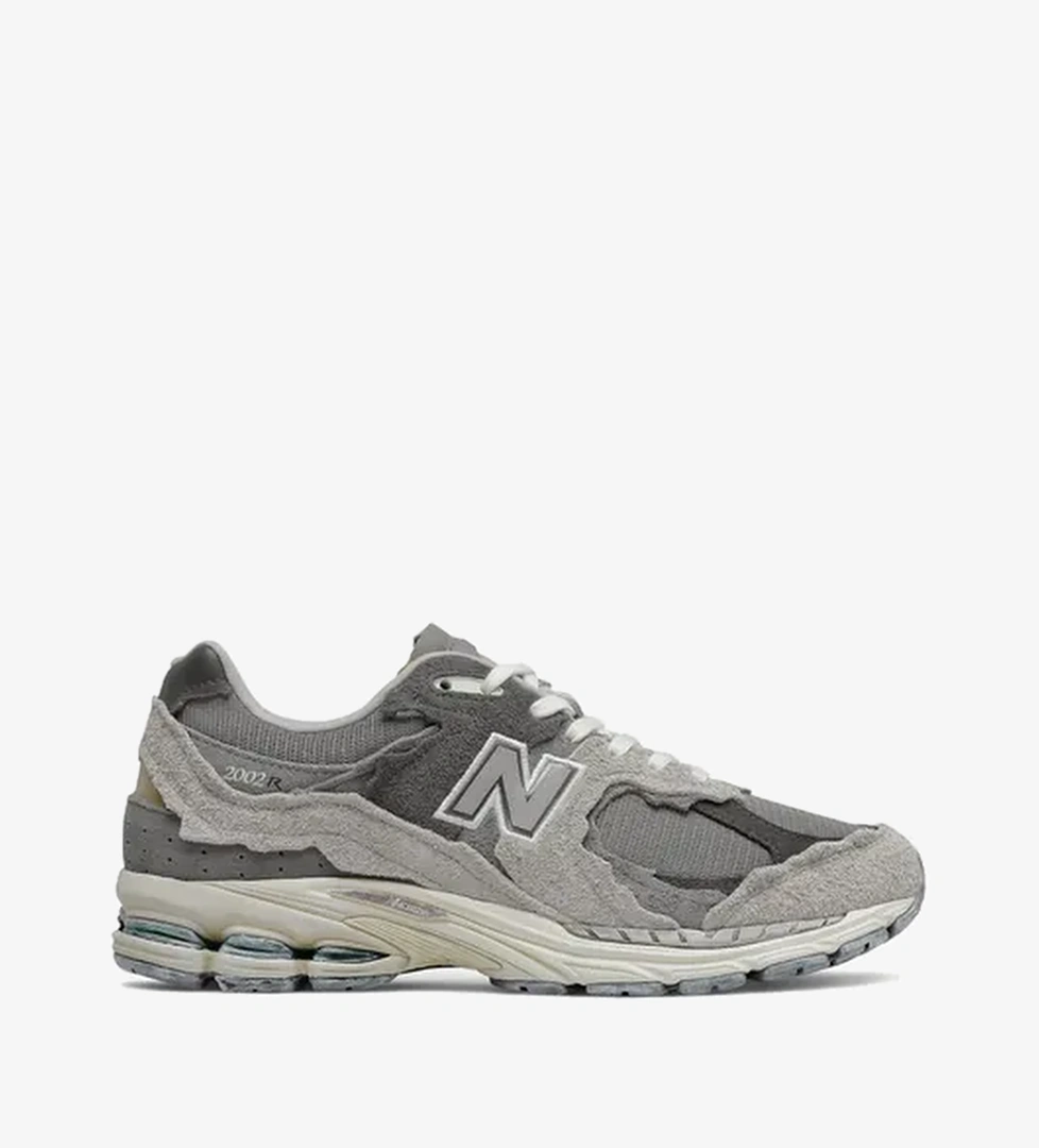 New Balance 2002R Protection Pack 'Rain Cloud' model görseli