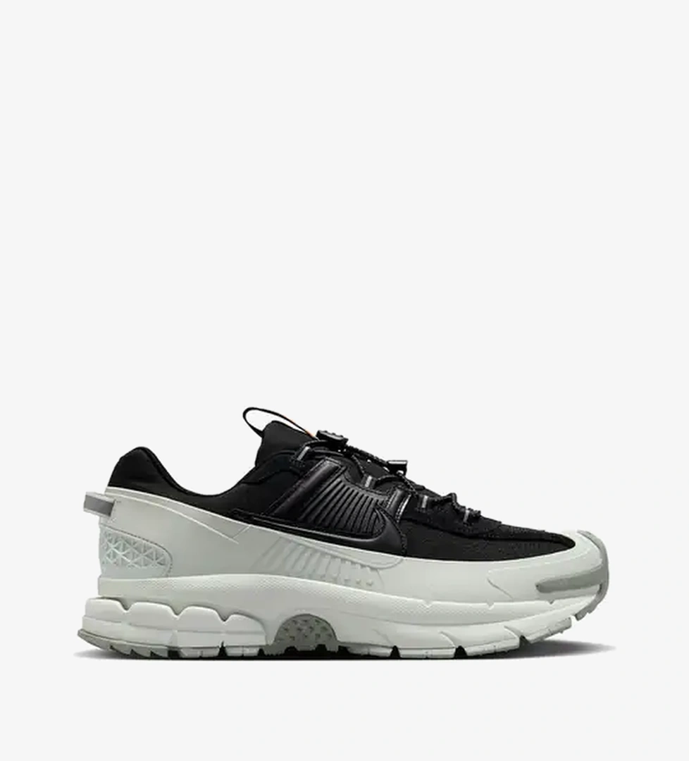 Zoom Vomero 5 Roam 'Black Light Silver' - Görsel 1