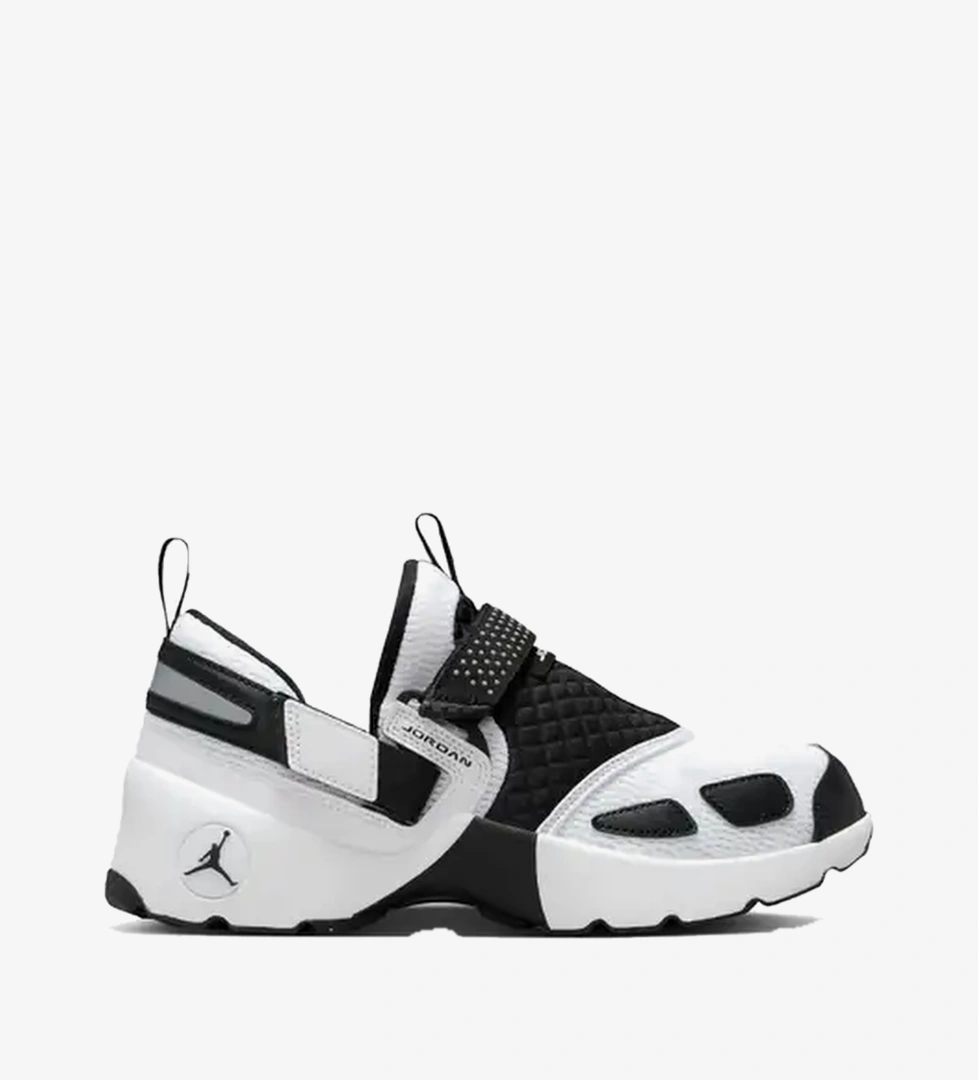 Jordan Beyaz Jordan Trunner