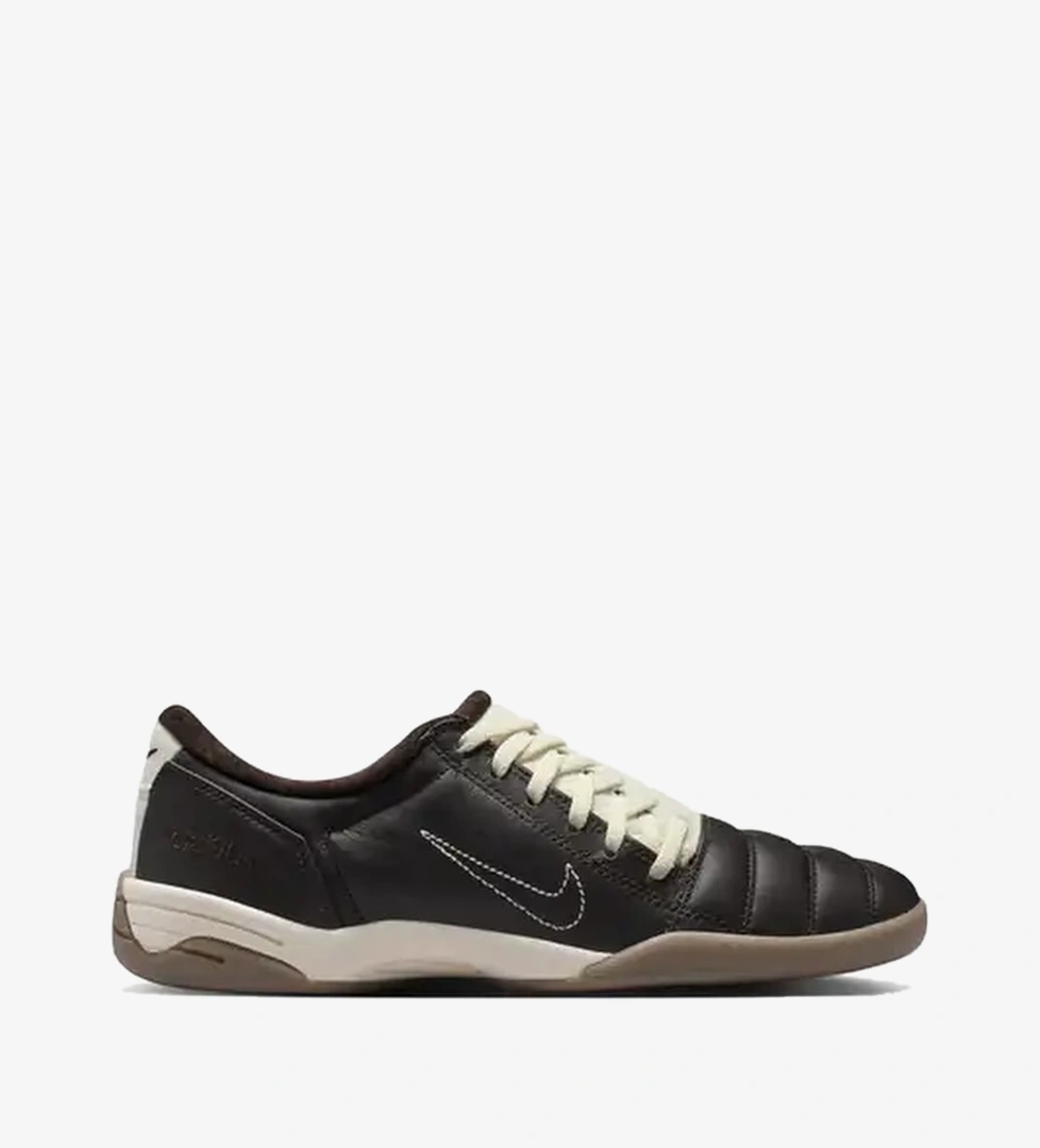 Total 90 'Velvet Brown'