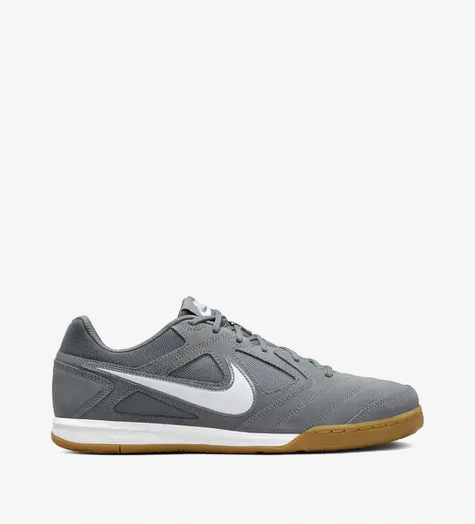 Gri Nike Gato