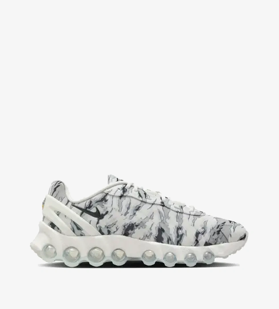 Nike Nike Air Max Dn8 Premium 'Summit White' model görseli