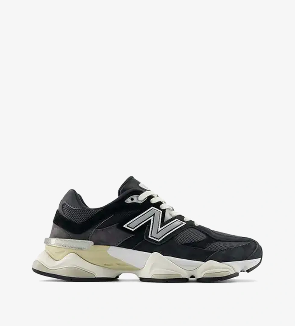 9060 'Phantom' - Görsel 1