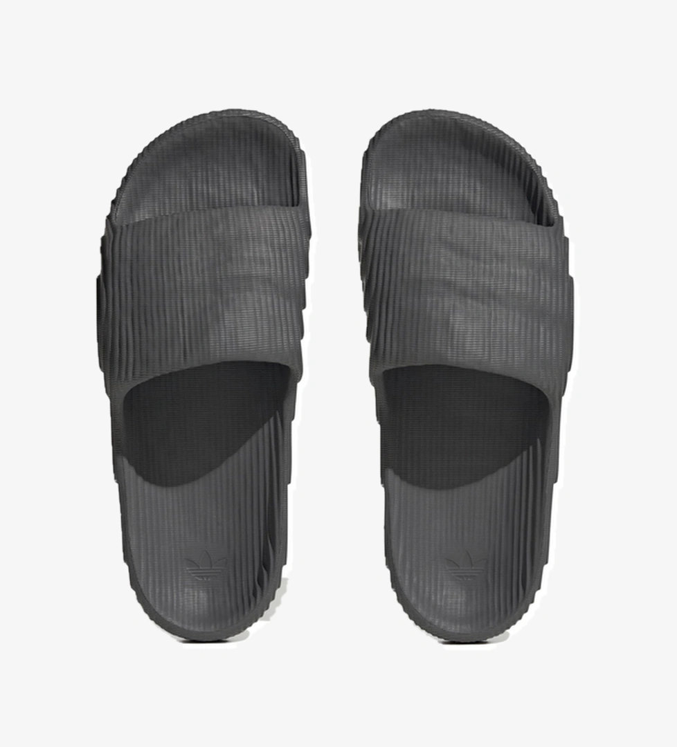 Adidas adidas Adılette 22 Kadın Terlik Gri model görseli