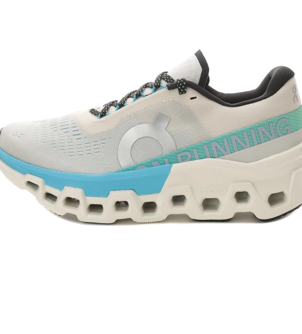 On On Cloudmonster 2 Kadın Spor Ayakkabı Beyaz model görseli