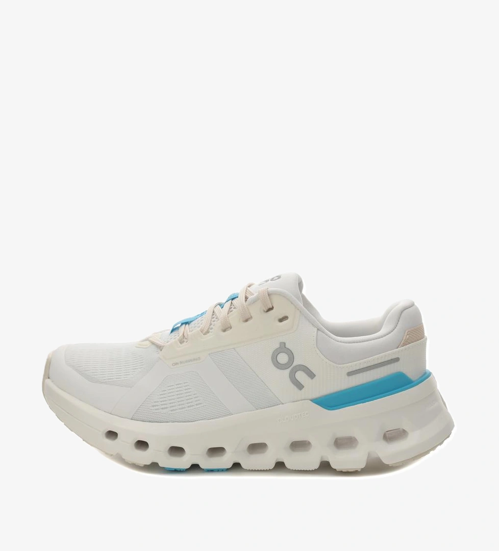 On On Cloudrunner 2 Kadın Spor Ayakkabı Beyaz model görseli