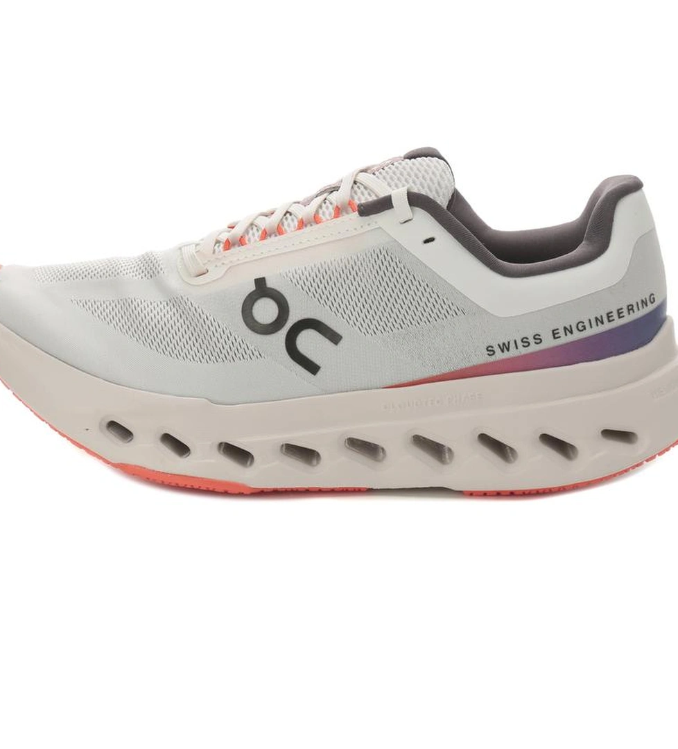 On Cloudsurfer Next Kadın Spor Ayakkabı Gri - Görsel 1