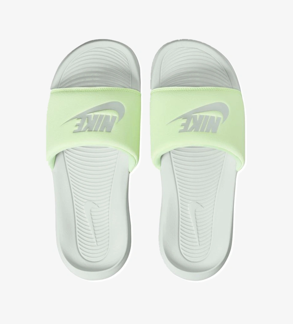 Nike Nike W Vıctorı One Slıde Kadın Terlik Yeşil model görseli